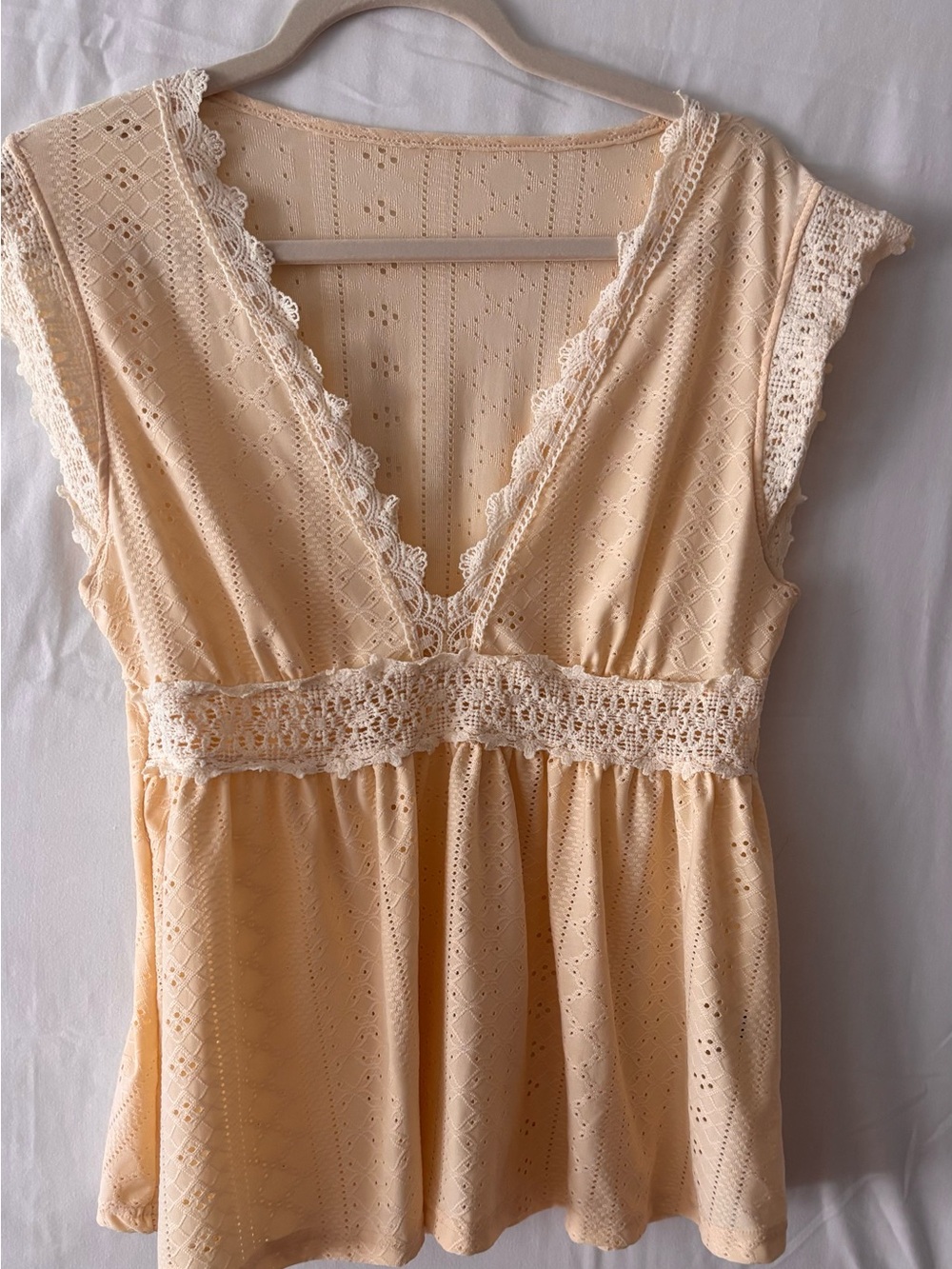 SHEIN Cream Lace-Trim Eyelet Chemise Top